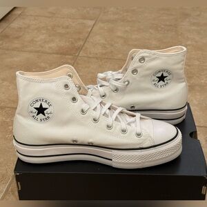 CONVERSE women’s Chuck Taylor All Star Lift High Top Sneaker
